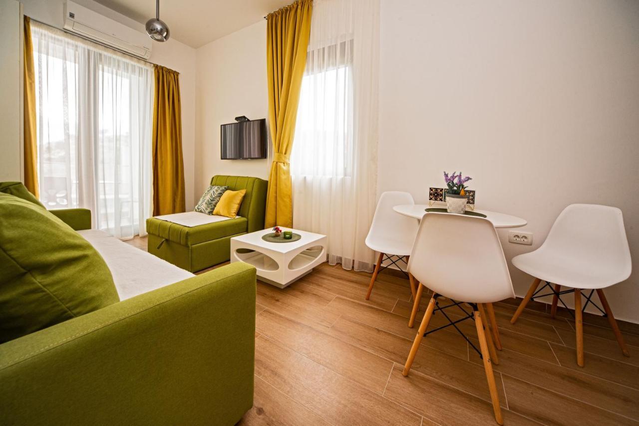 Mariner Apartments Sutomore Eksteriør billede
