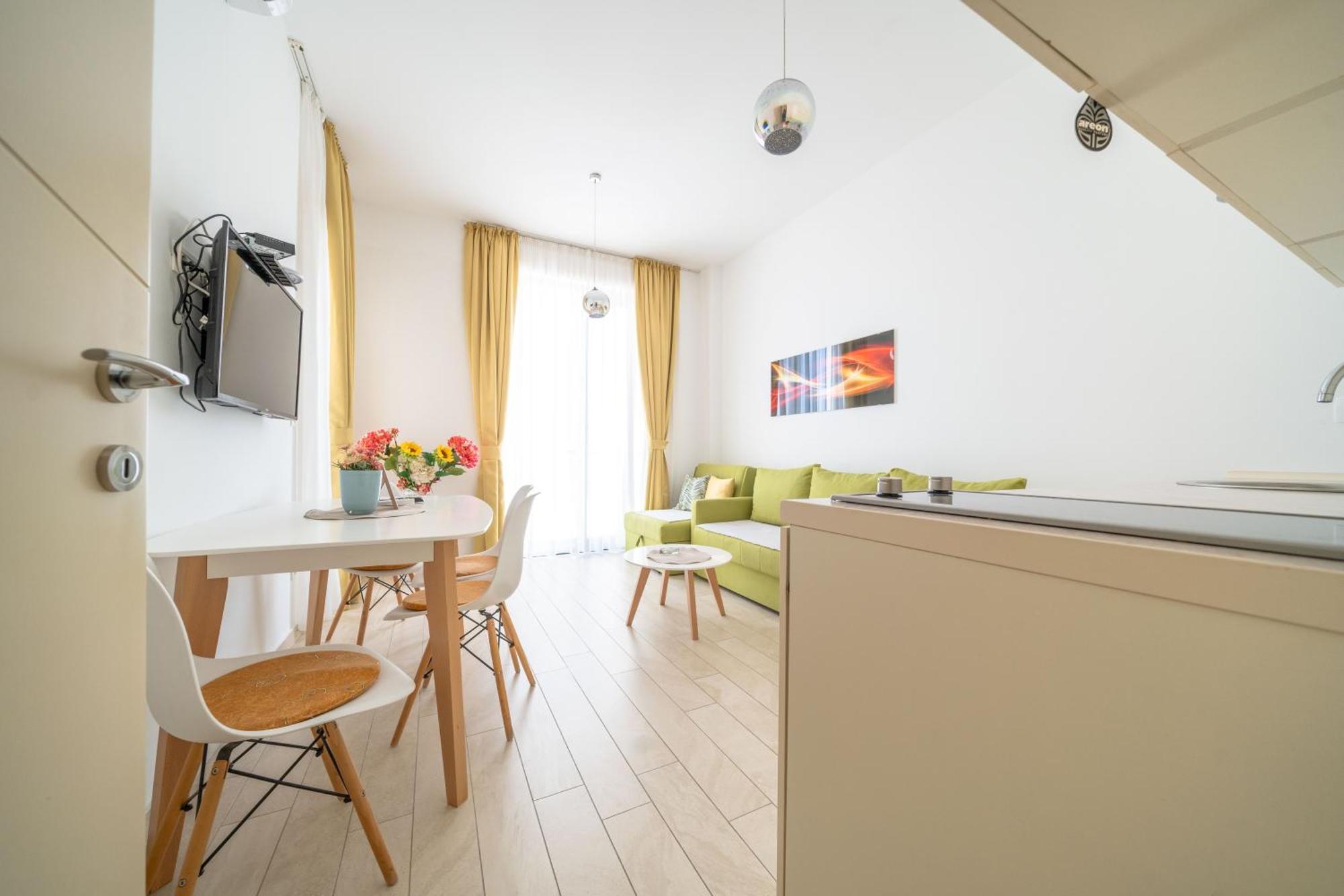 Mariner Apartments Sutomore Eksteriør billede